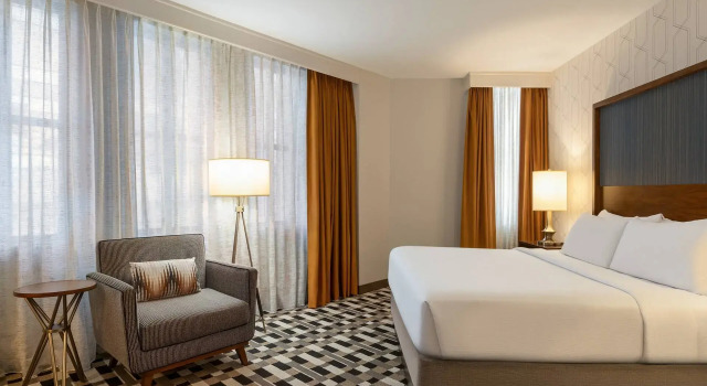 Двухместный полулюкс The American Hotel Atlanta Downtown, Tapestry Collection by Hilton