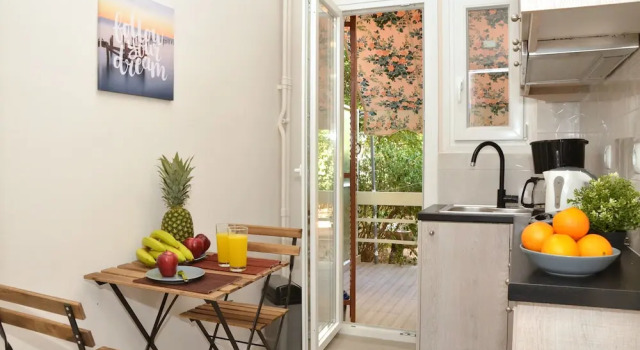 Quiet apartment at the center of Glyfada, Забронировать Апартаменты/квартира Апартаменты Афины, рядом с Glyfada shopping centre, Апартаменты/квартира