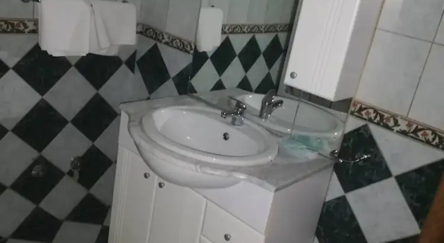 Четырёхместный номер Standard Hotel Džale
