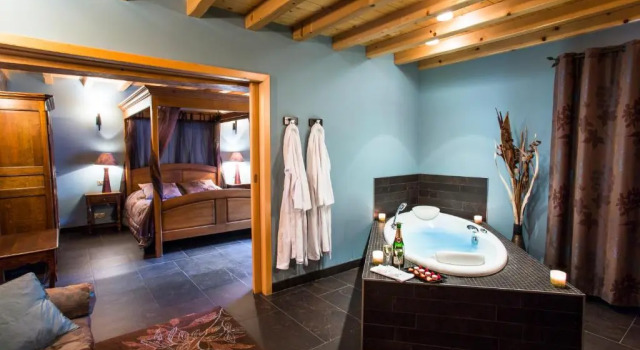 Полулюкс Privilege Castel Damandre - Demeures & Châteaux