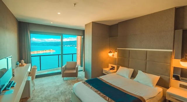 Номер Superior с балконом и с видом на море Royal Comfort Hotel