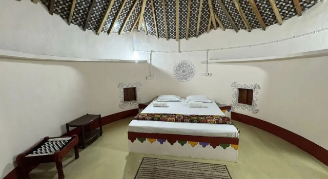 Rann Sanji Stay, Prenota Campeggio Hodka Gujarat