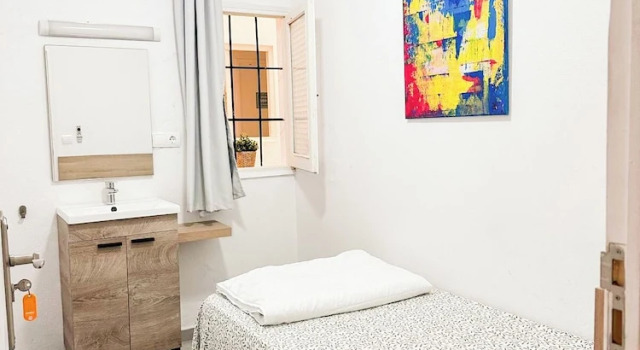 Cisne By Nest Hostel, Book Hostel Sant Antoni de Portmany 