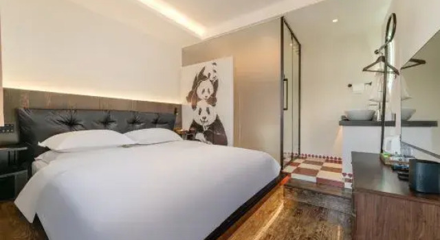 Номер Standard Bliss Qintai Tibetan Boutique Hotel