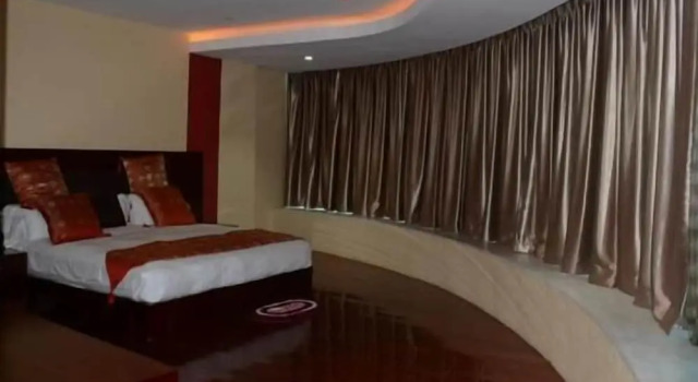 Bata Hotel, Rezerwuj Hotel Hotele w Yeka ze śniadaniem, Śniadanie
