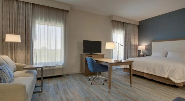 Студия Hampton Inn Sneads Ferry Topsail Beach