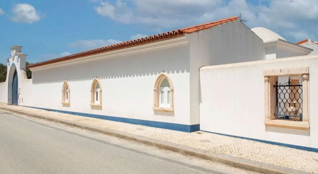 Rustic Alentejo Farmhouse With Pool, Забронировать Отель Монтемор-у-Нову 