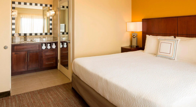 Люкс с 2 комнатами Residence Inn by Marriott Sacramento Downtown at Capitol Park