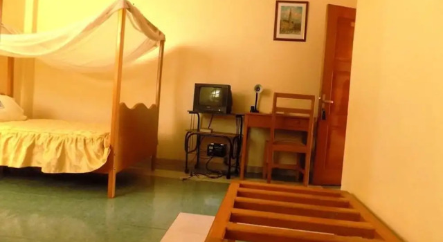 Номер Standard Palm Springs Hotel Masaka