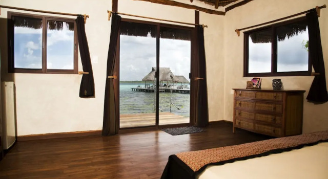 Lagoon Front Hut, Prenota Hotel Hotel a Quintana Roo con parcheggio, Parcheggio
