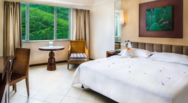 Номер Superior с видом на горы Cactus Resort Sanya by Gloria