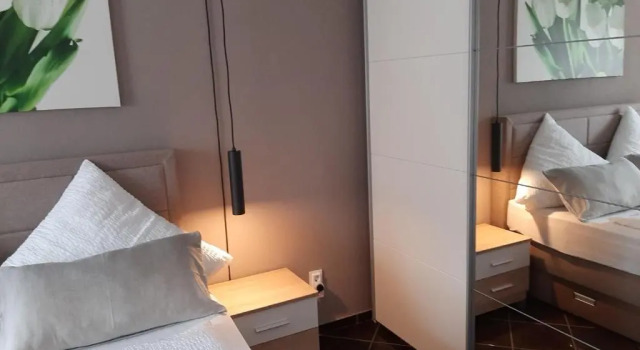 Апартаменты Apartments Sutorina