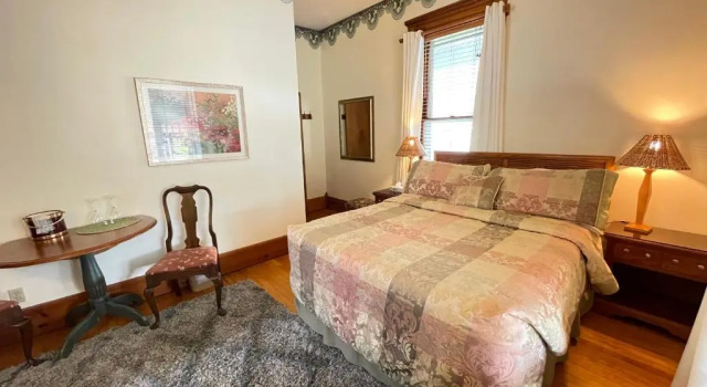 Номер Classic White Rose Inns & Motel