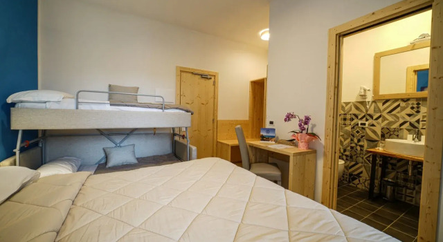 Четырёхместный номер Standard GH Hotel Monzoni
