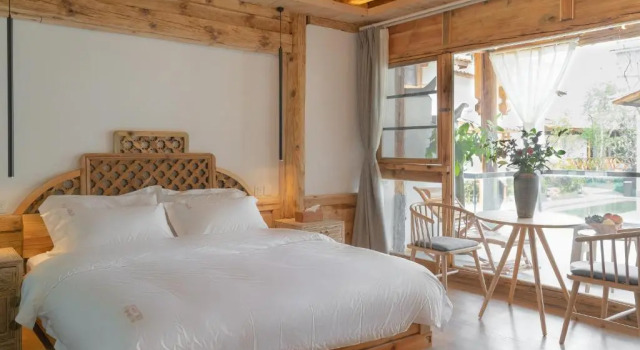 Двухместный номер Deluxe с балконом Yunyan Heyuan Life Homestay