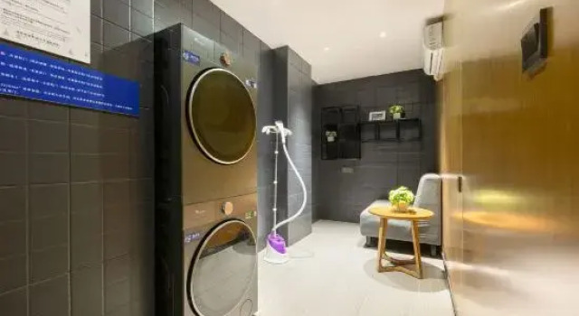 Yeste Hotel (Nanning Zhuxi Avenue), Rezerwuj Hotel Hotele w Nanning z parkingiem, Parking