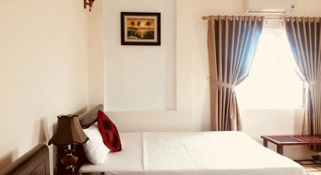 Двухместный номер Standard c 1 комнатой Nam Long Plus Hotel