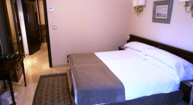 Gran Hotel Paraiso, Book Hotel Hotels in Asturias with Parking, Parking