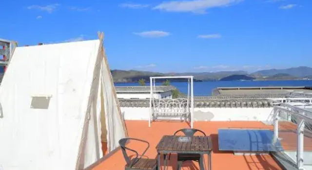 Luxing Time Guesthouse, Prenota Hotel Hotel a Dali con parcheggio, Parcheggio