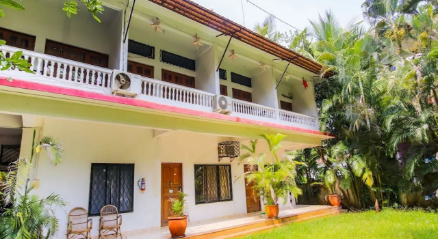 OYO 15252 Home Garden Studio Calangute Beach, Prenota Appartamento Bardez 