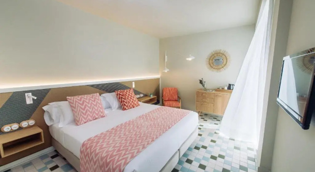 Двухместный номер Select Inturotel Cala Esmeralda Beach Hotel & Spa