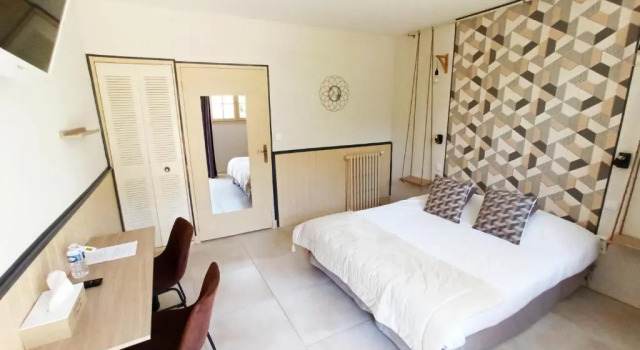 Номер Comfort Logis Hotel Le Prince Noir