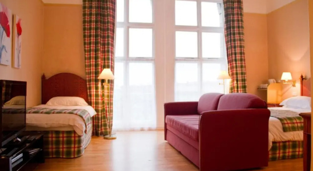 Семейный номер Standard Duke Of Cornwall Hotel