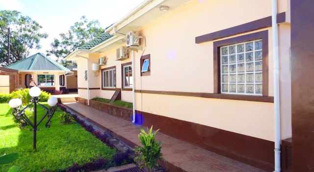 Big 5 junior lodge, Prenota Hotel Lubumbashi Repubblica Democratica del Congo
