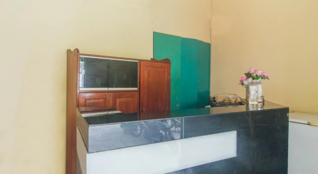 OYO 2970 Aman Guest House, Rezerwuj Pensjonat Ambon Maluku