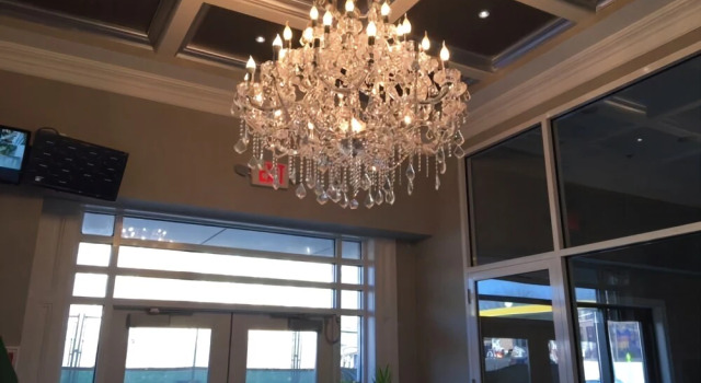 Caprice Suites, Забронировать Отель Отели Джерси-Сити с парковкой, рядом с Carrier Clinic, Парковка