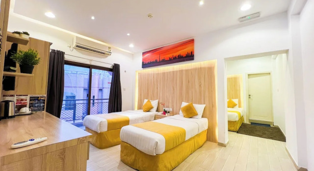 Номер Deluxe с балконом 24 Gold Hotel