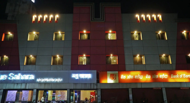 OYO 26205 Hotel Sahara, Забронировать Отель Отели штата Махараштры 3 звезды, 3*
