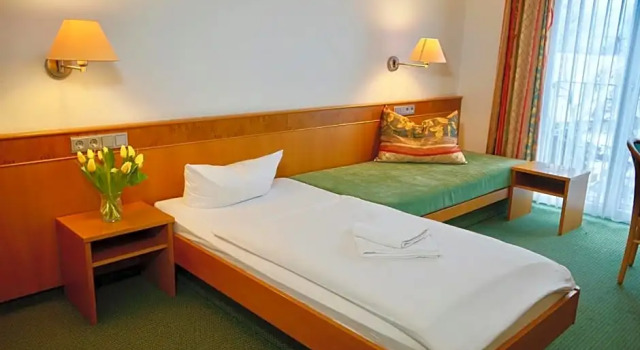 Landhotel Günzburg, Reserva ahora Hotel Kupferzell Baden-Wurtemberg