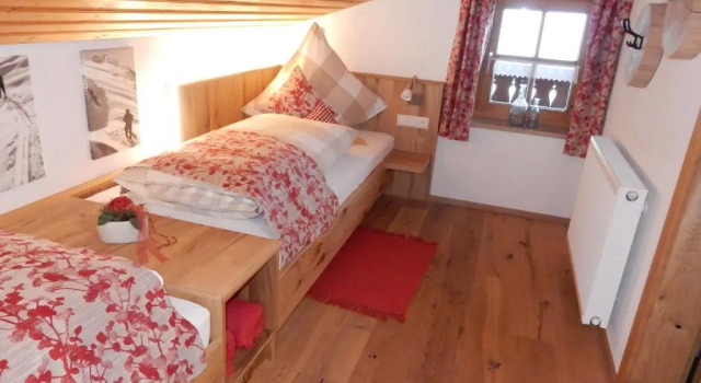 Gästehaus Schönfeld, Varaa Hotelli Hotellit Baijeri pysäköinnillä, Pysäköinti