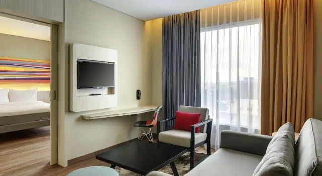 Двухместный семейный номер Standard Ibis Styles Makassar Sam Ratulangi