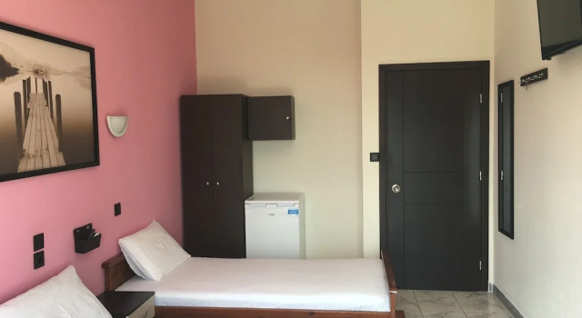 Двухместный номер Standard Spiros Rooms