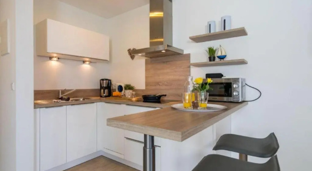 Haus-Windjammer-Wohnung-Nr-1-Luxusnest, Забронировать Отель Хайлигенхафен земля Шлезвиг-Гольштейн