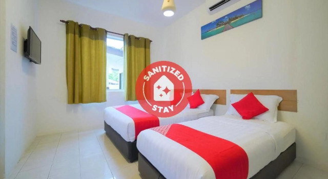 OYO 90085 Crystal Sintok Chalet, Rezerwuj Chalet Hotele w Sintok z parkingiem, Parking