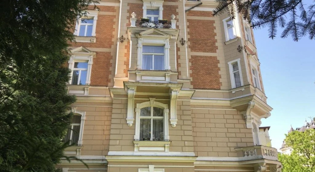 Villa Charlotte, Забронировать Вилла Коттеджи Карловых Варов, рядом с Vridelni kolonada, Коттедж