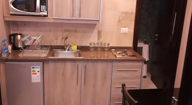 Апартаменты c 1 комнатой Shams Alweibdeh Hotel Apartments