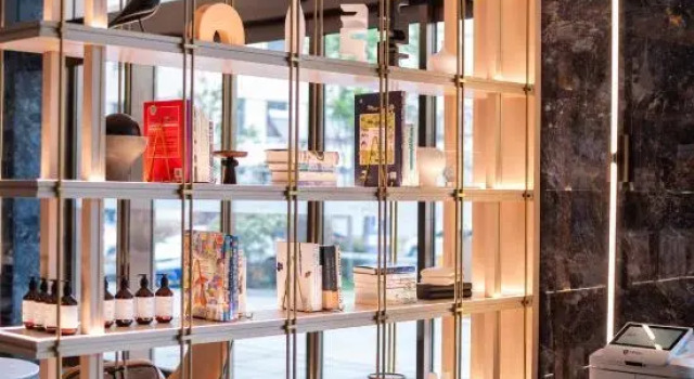 Zety Hotel (Weihai High Speed Rail Station Store), Забронировать Отель Бизнес-отели Шаньдун, 4* 5*