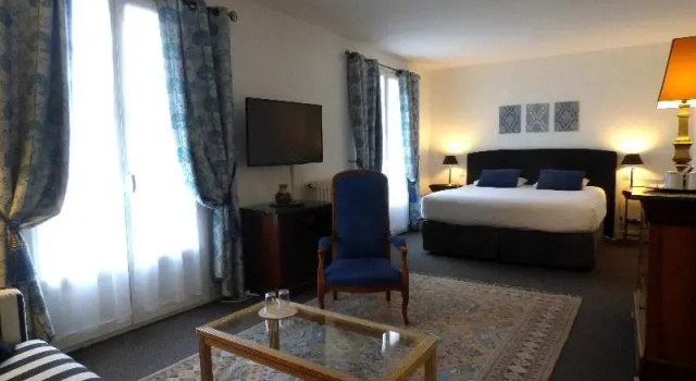 Полулюкс Classic Hôtel La Tonnellerie