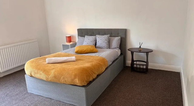 Коттедж Guesthouse-2br-parking-wifi-toiletriesprovided