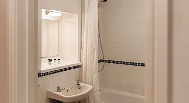 Номер Classic Oak Farm Hotel