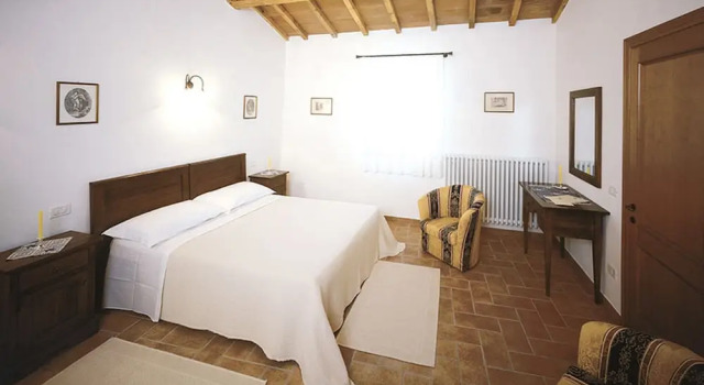 Il Poggio Delle Ginestre, Book Hotel Hoteller i Torgiano med pool, Swimmingpool