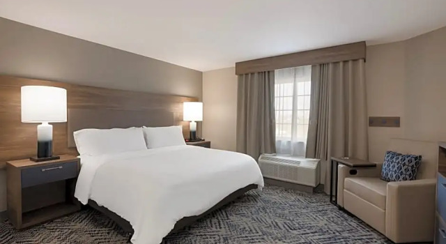 Номер Standard Candlewood Suites Lafayette - River Ranch by IHG