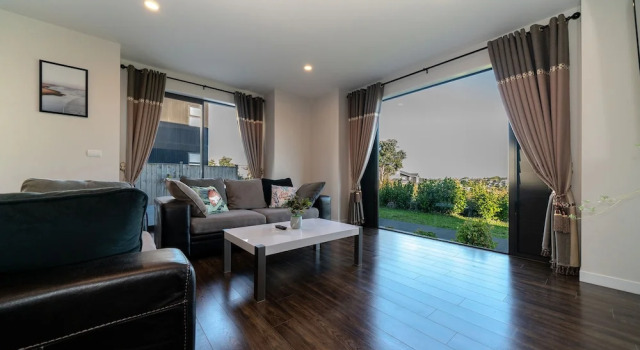 LongBay Spacious Luxurious 5 Bdrm House, Đặt Nhà nghỉ dưỡng North Auckland Auckland