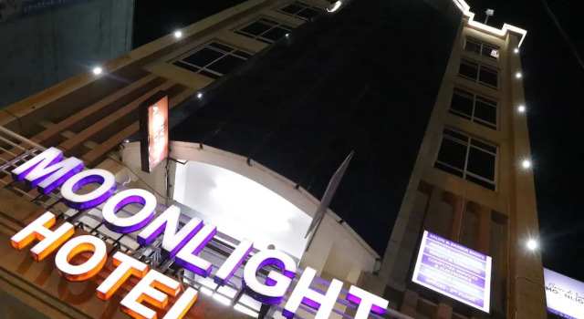Claire De Lune Moonlight Hotel