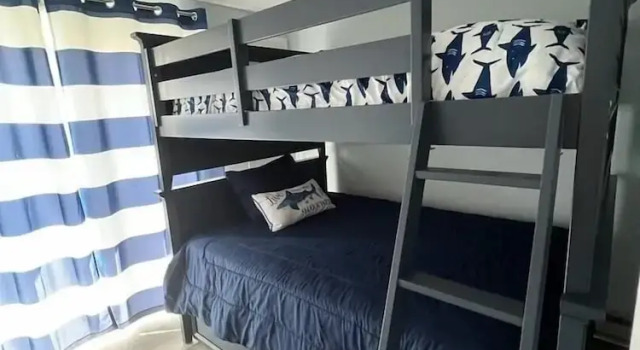 Номер Standard Harbour Bay 34 2 Bedroom Townhouse by RedAwning