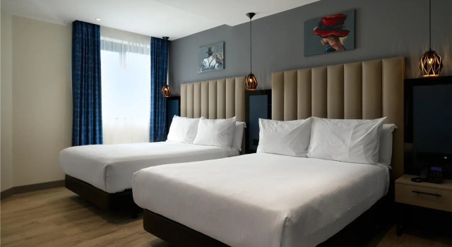 Трёхместный номер Standard Spark by Hilton Luton